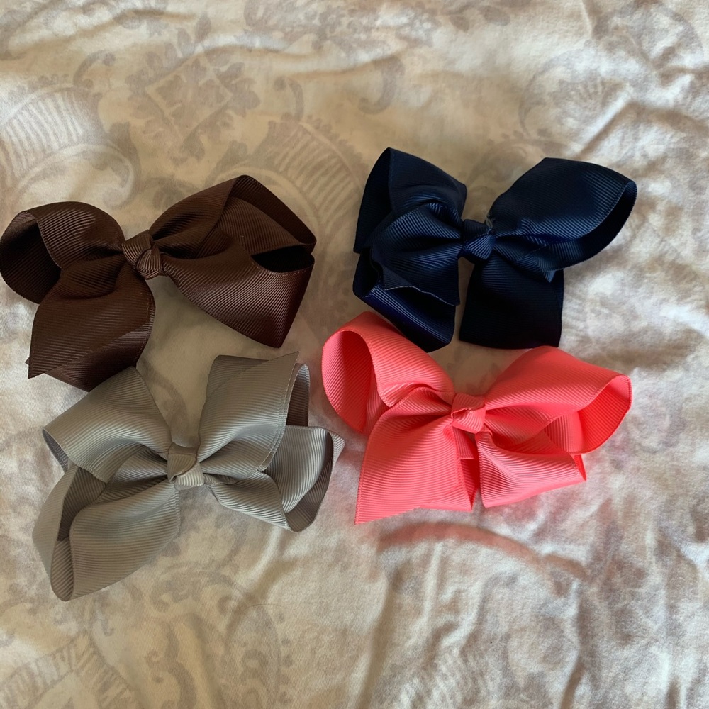 4 piece Bow Bundle 🎀
